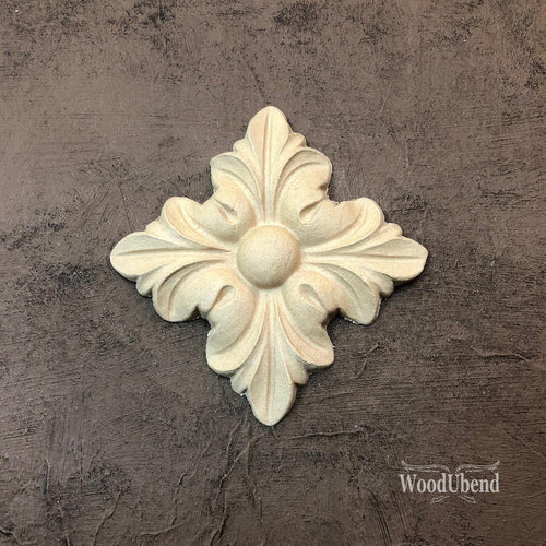 Woodubend Decorative Centerpiece WUB1359 Furniture Moulding Applique 7.5 x 7.5 cm Woodubend