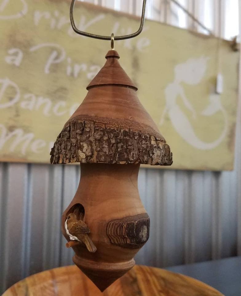 Bird House Decor Turning Gnome